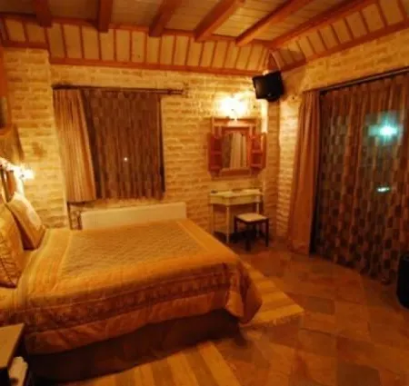 Guest house Lithos Agios Nikolaos (Central Greece)